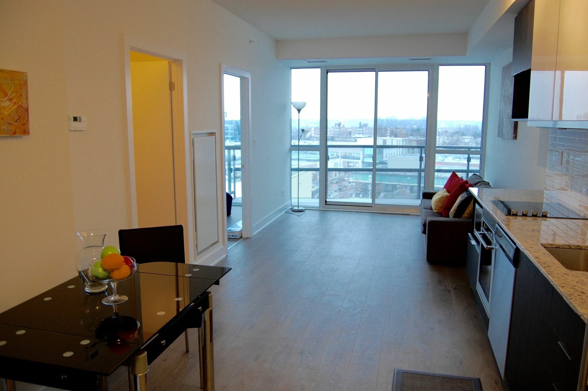 טורונטו Shops At Don Mills Furnished Apartments מראה חיצוני תמונה